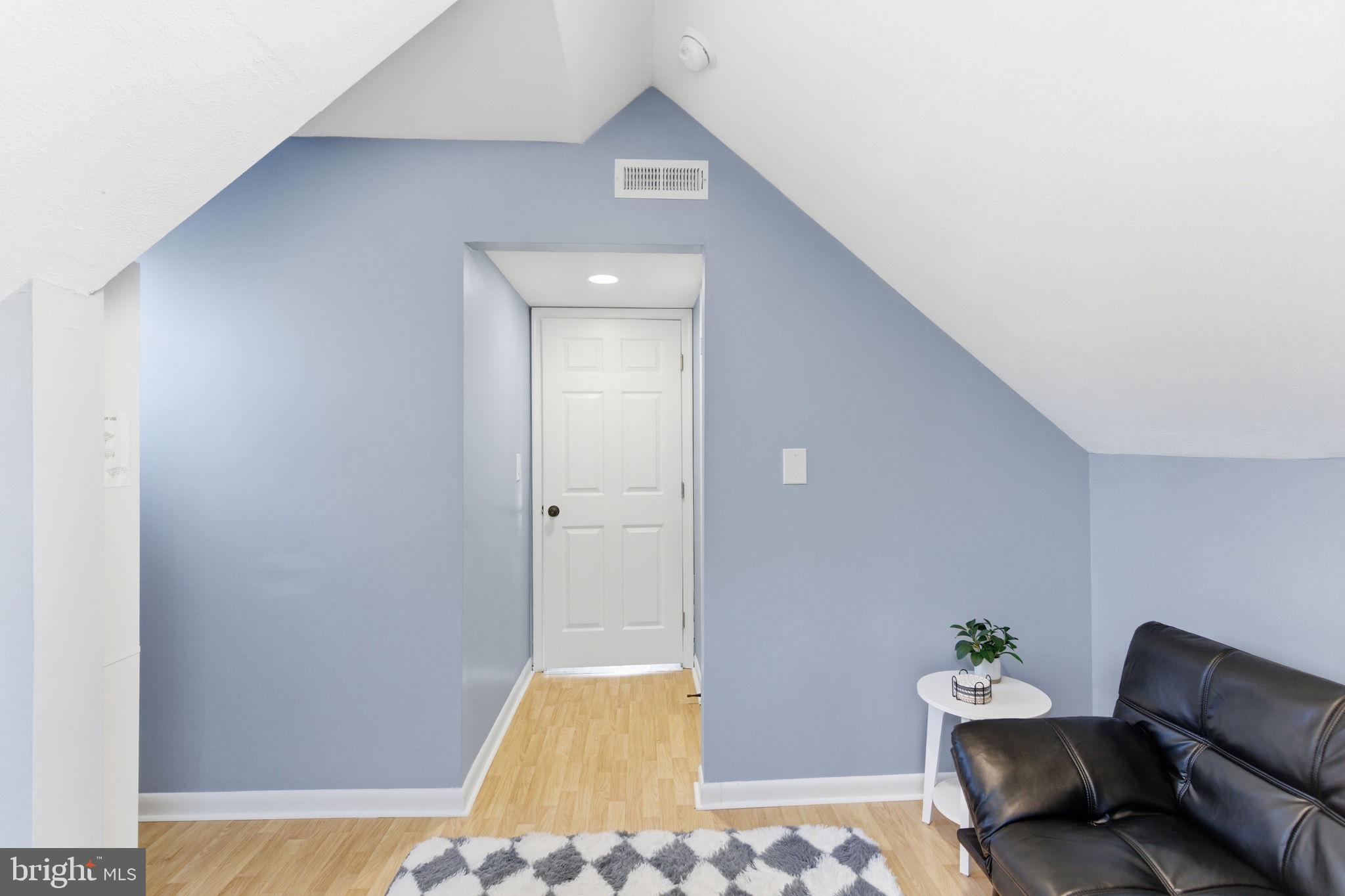 GLENWOOD FOREST - Residential