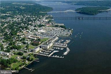 CANVASBACK COVE - Residential Lease