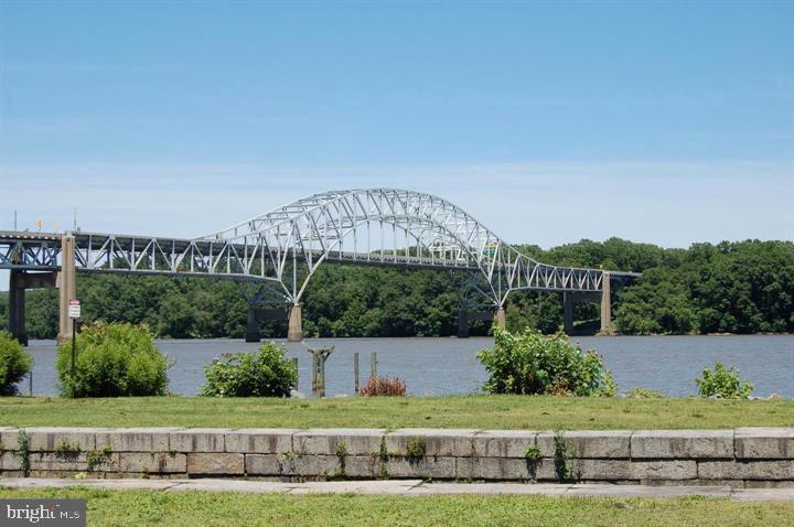 CANVASBACK COVE - Residential Lease