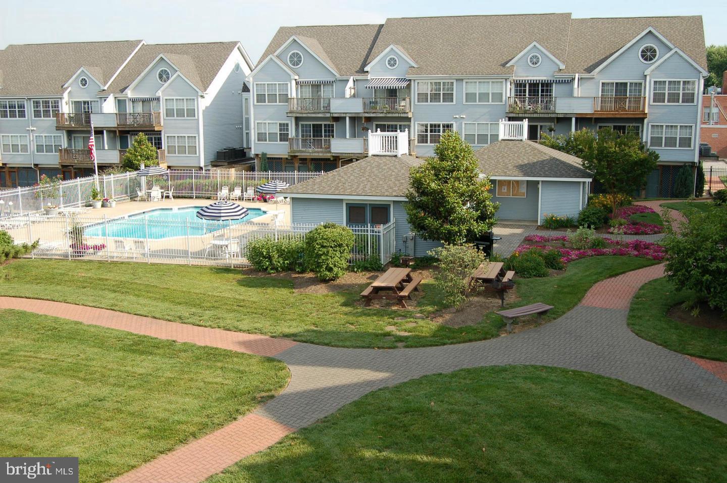 247 FOUNTAIN STREET C