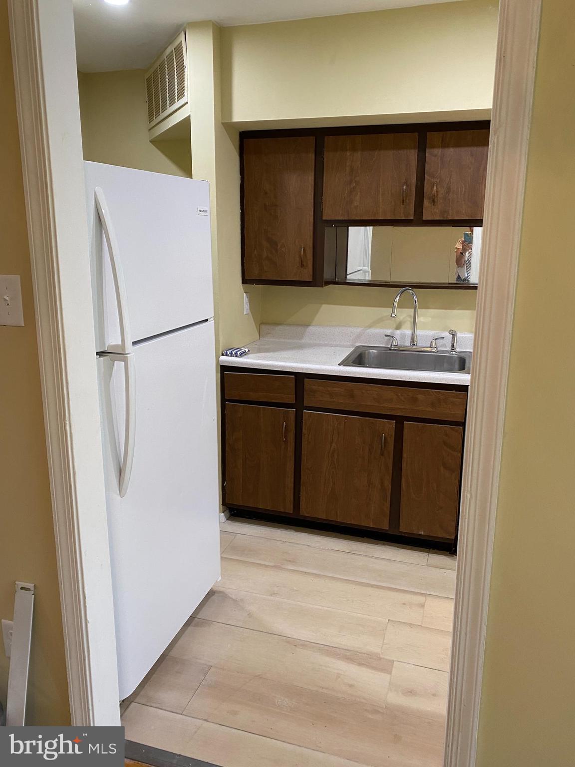 HESSIAN HILLS CONDOS - Residential
