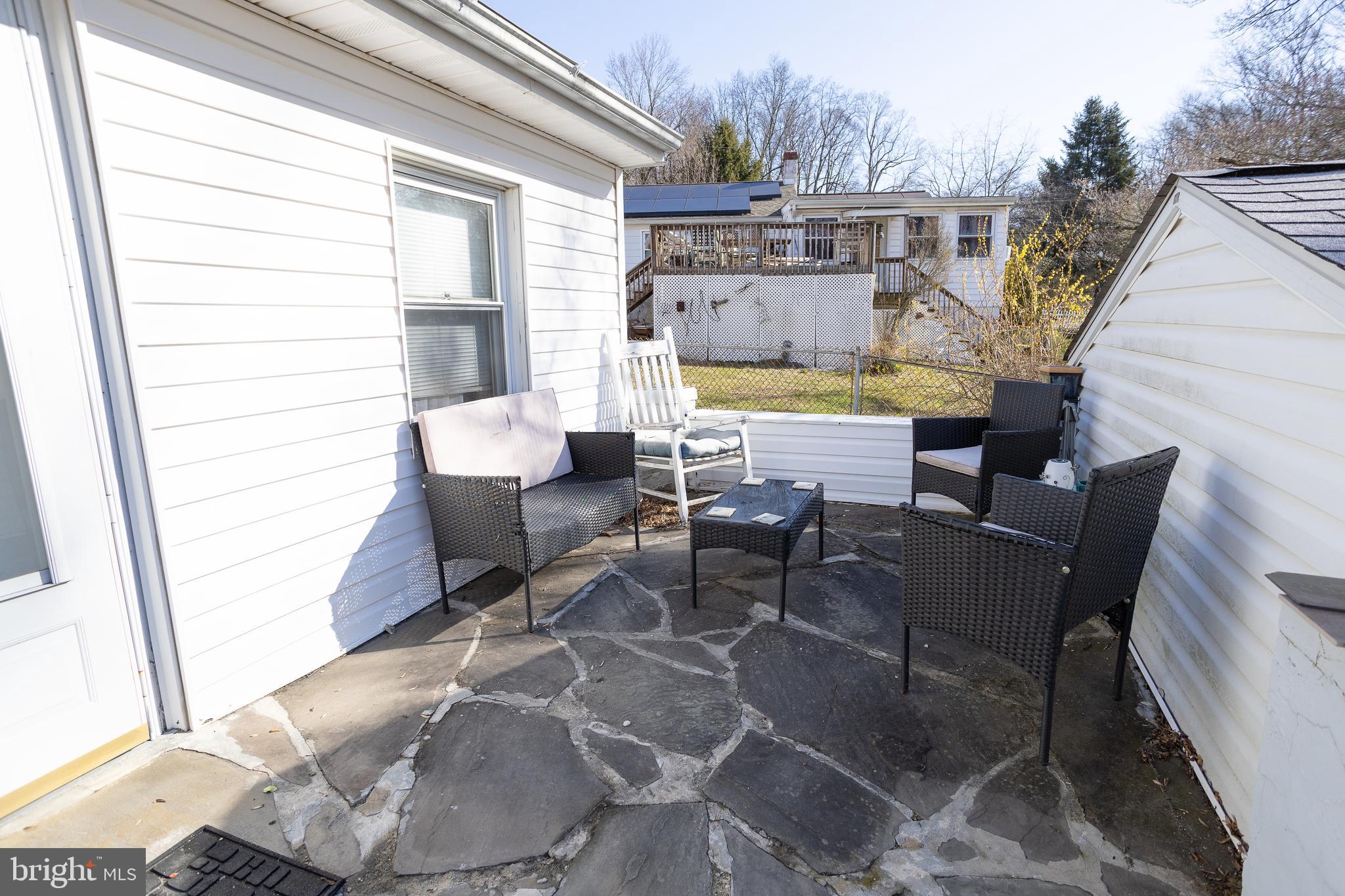 FEASTERVILLE - Residential