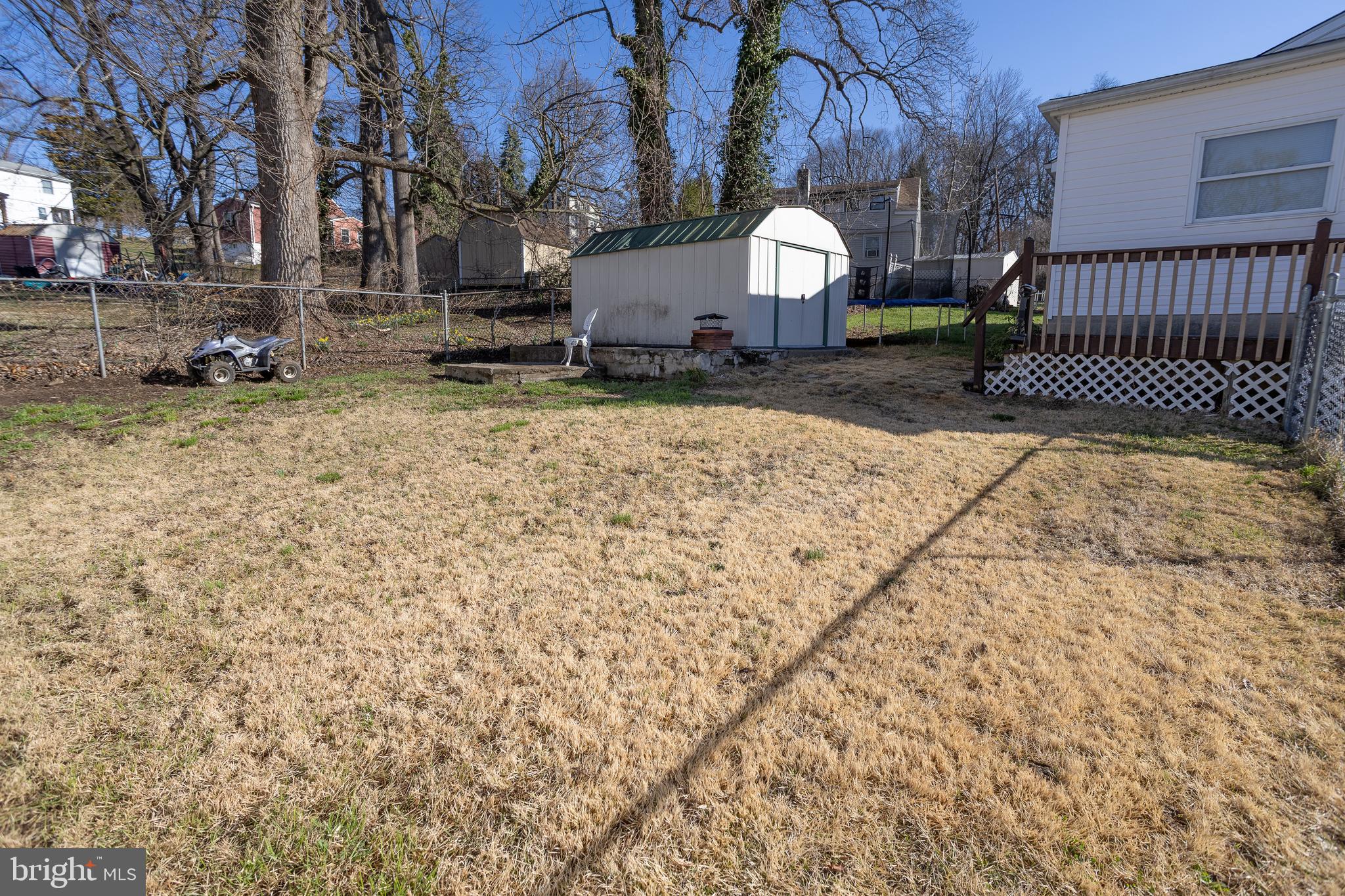 FEASTERVILLE - Residential