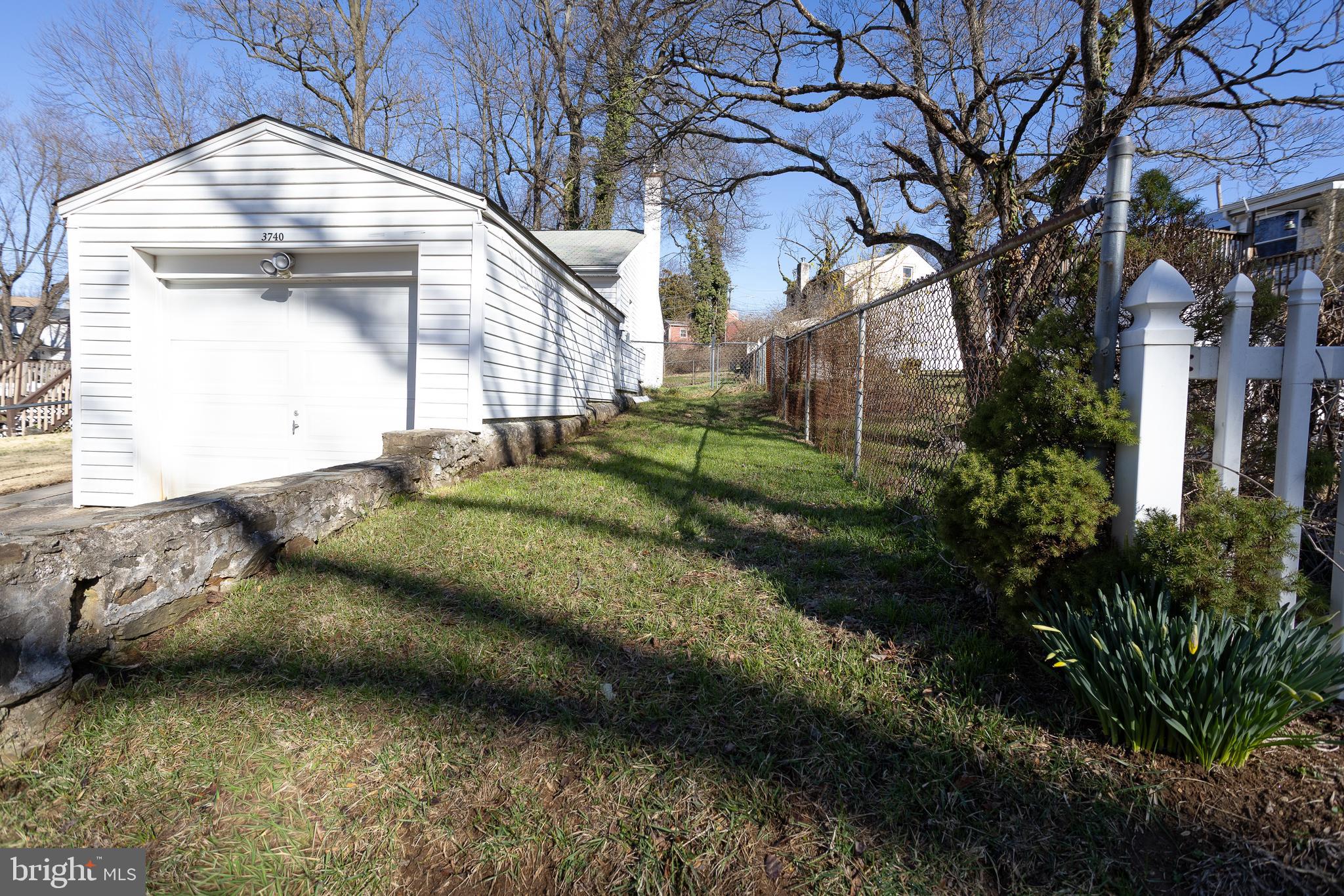 FEASTERVILLE - Residential