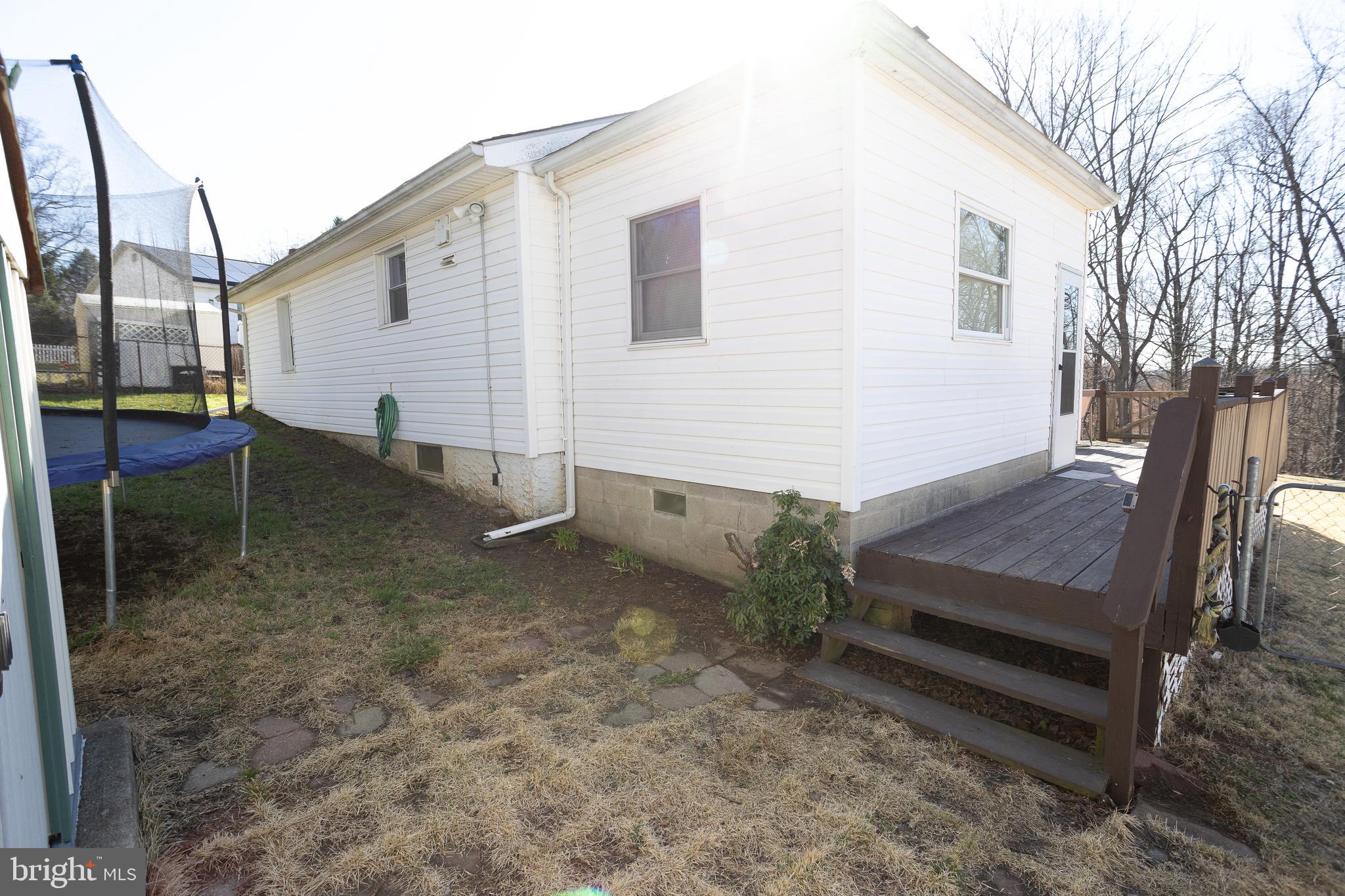 FEASTERVILLE - Residential