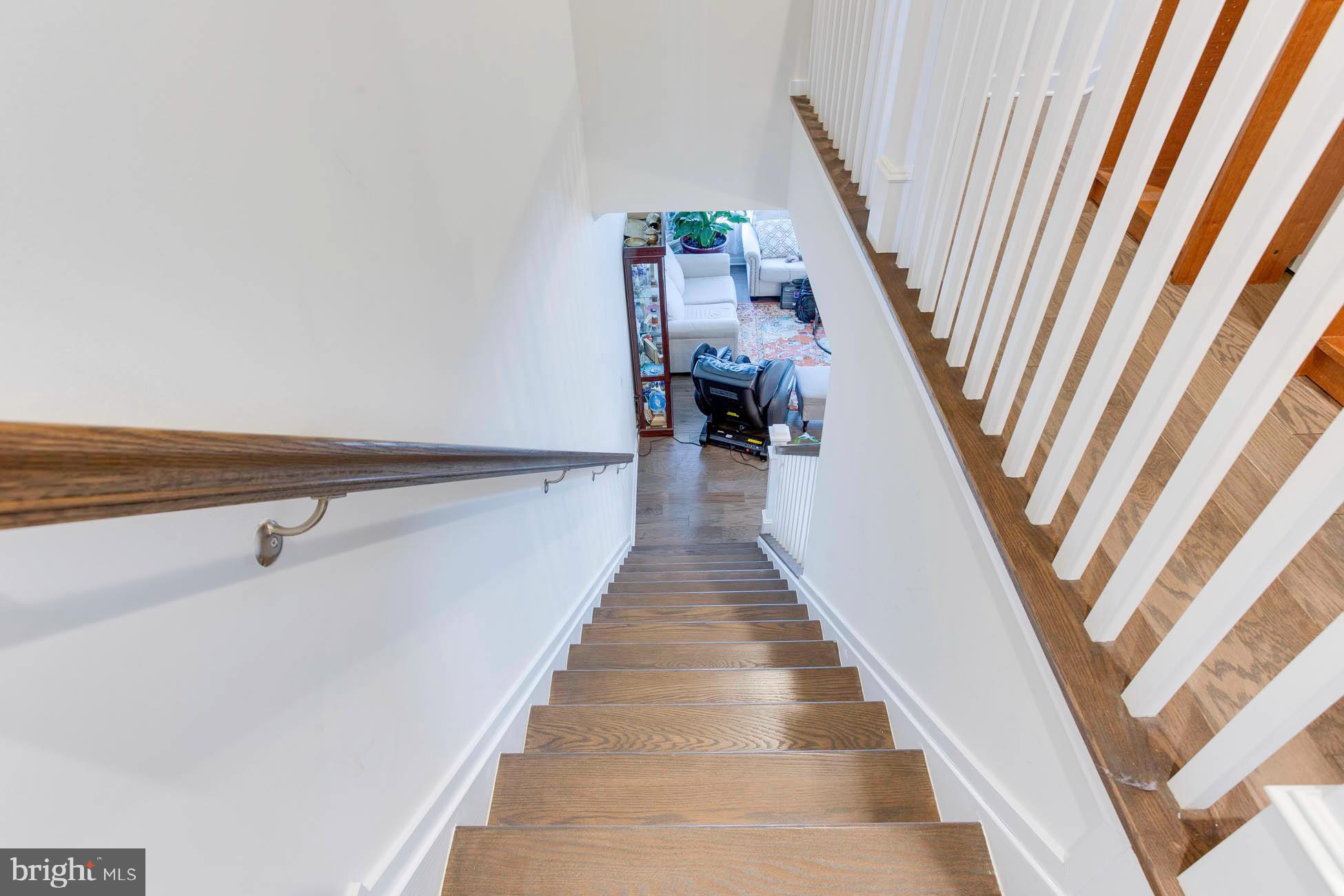 LOUDOUN VALLEY CARLISLE - Residential Lease