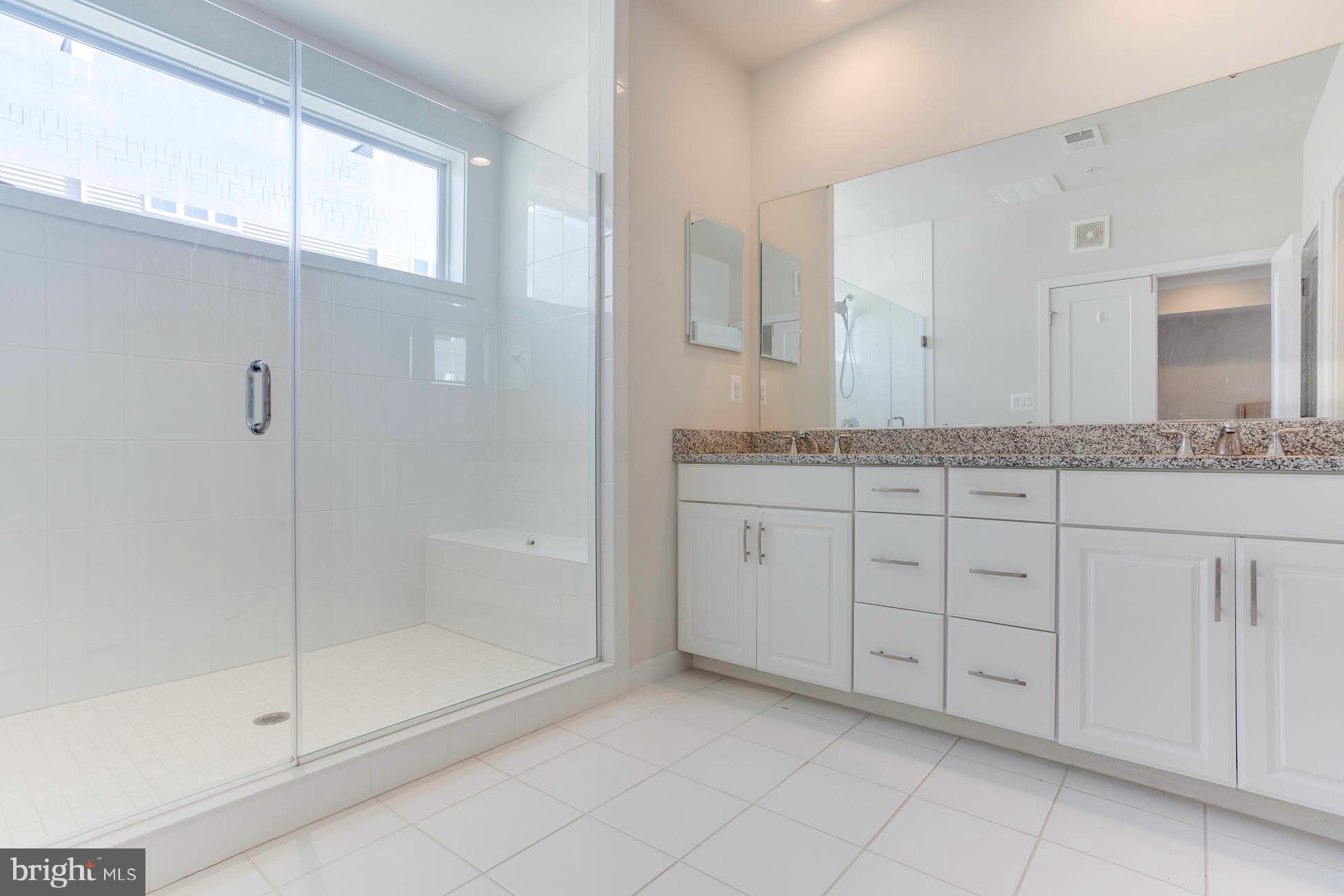 LOUDOUN VALLEY CARLISLE - Residential Lease