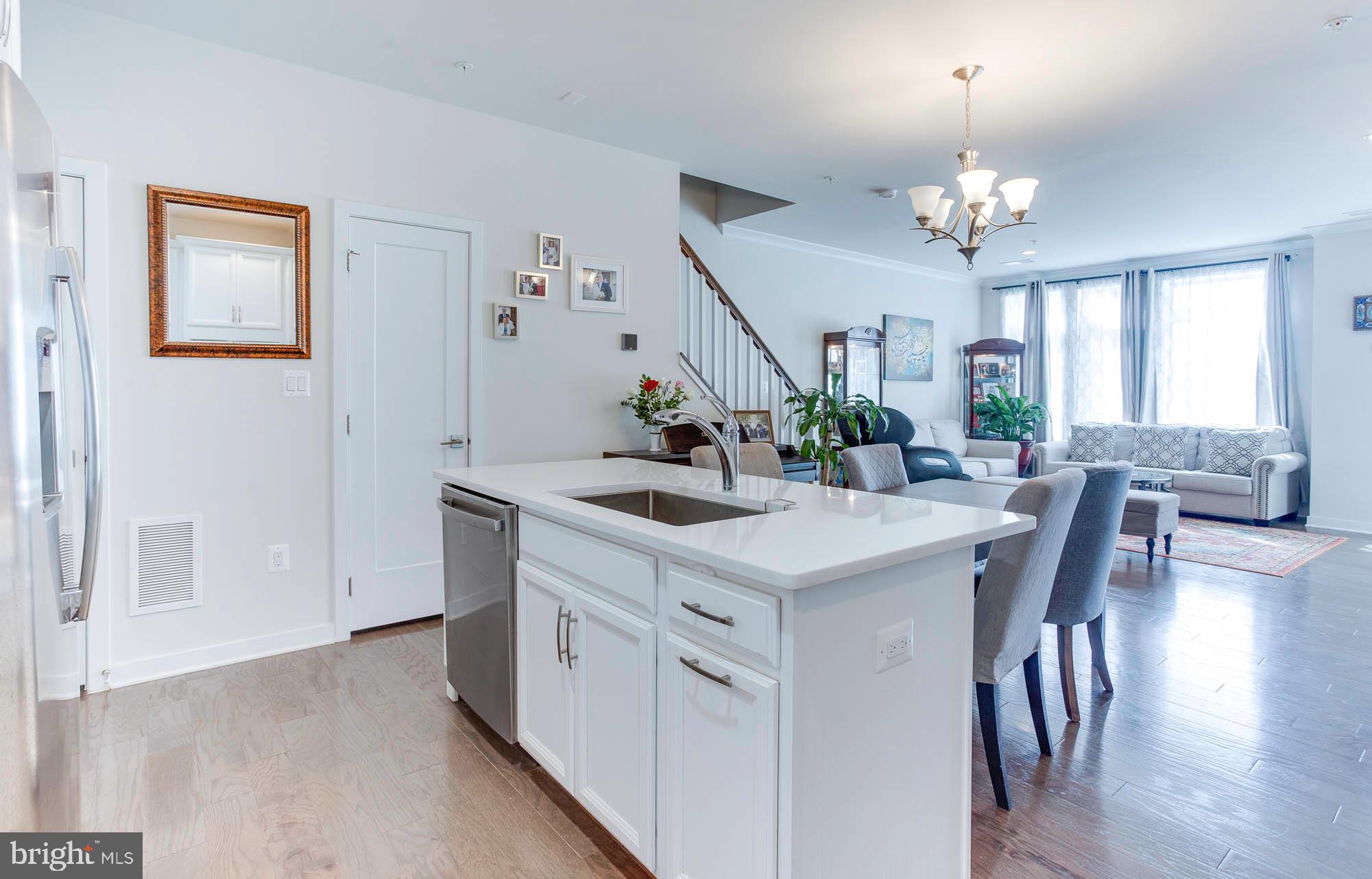 LOUDOUN VALLEY CARLISLE - Residential Lease