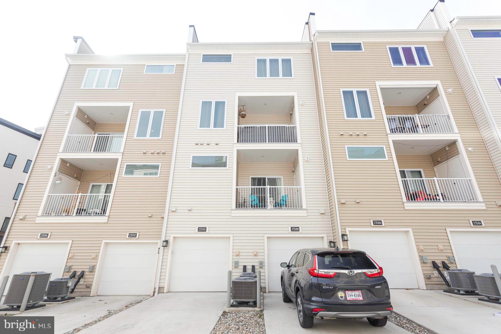 LOUDOUN VALLEY CARLISLE - Residential Lease