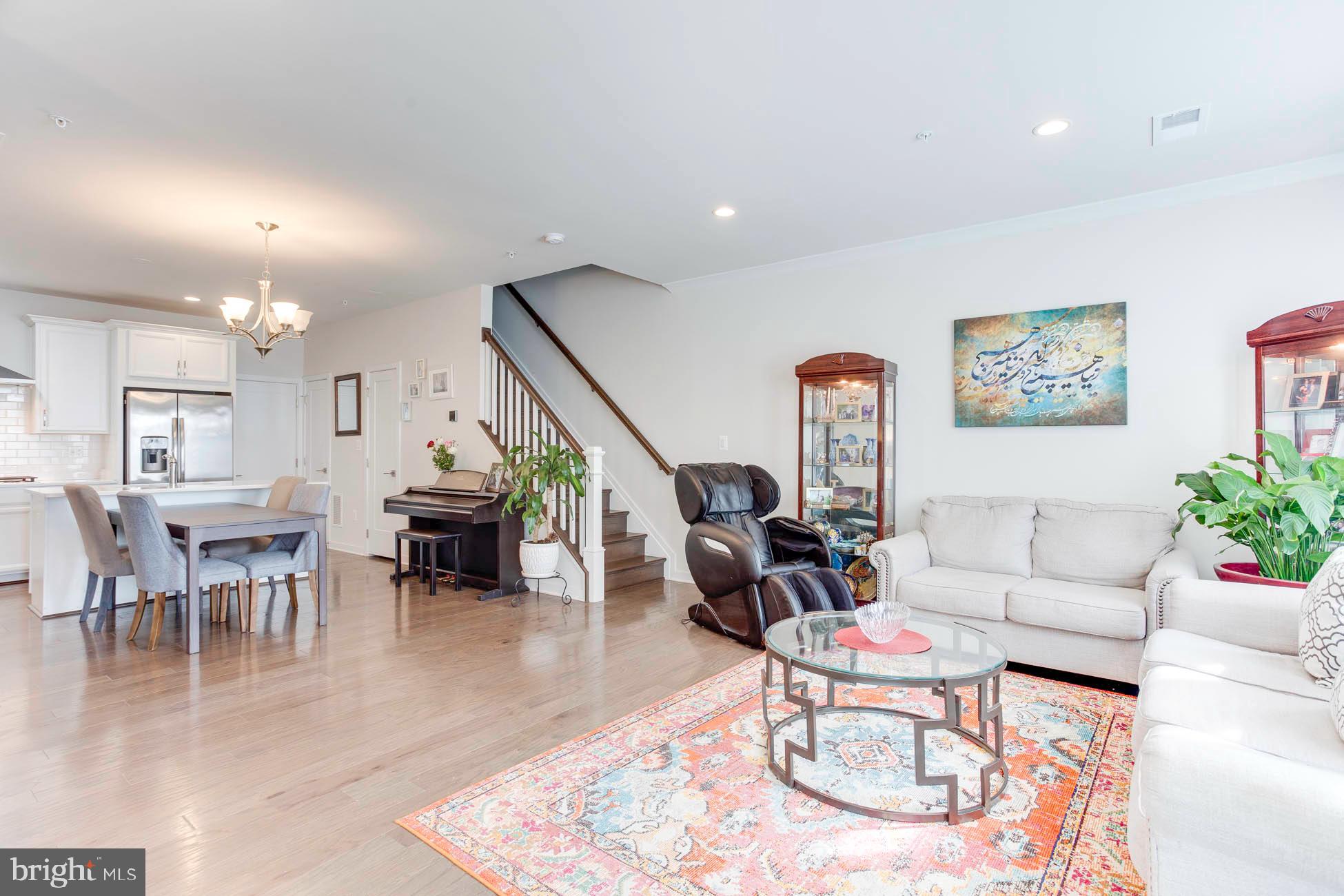 LOUDOUN VALLEY CARLISLE - Residential Lease