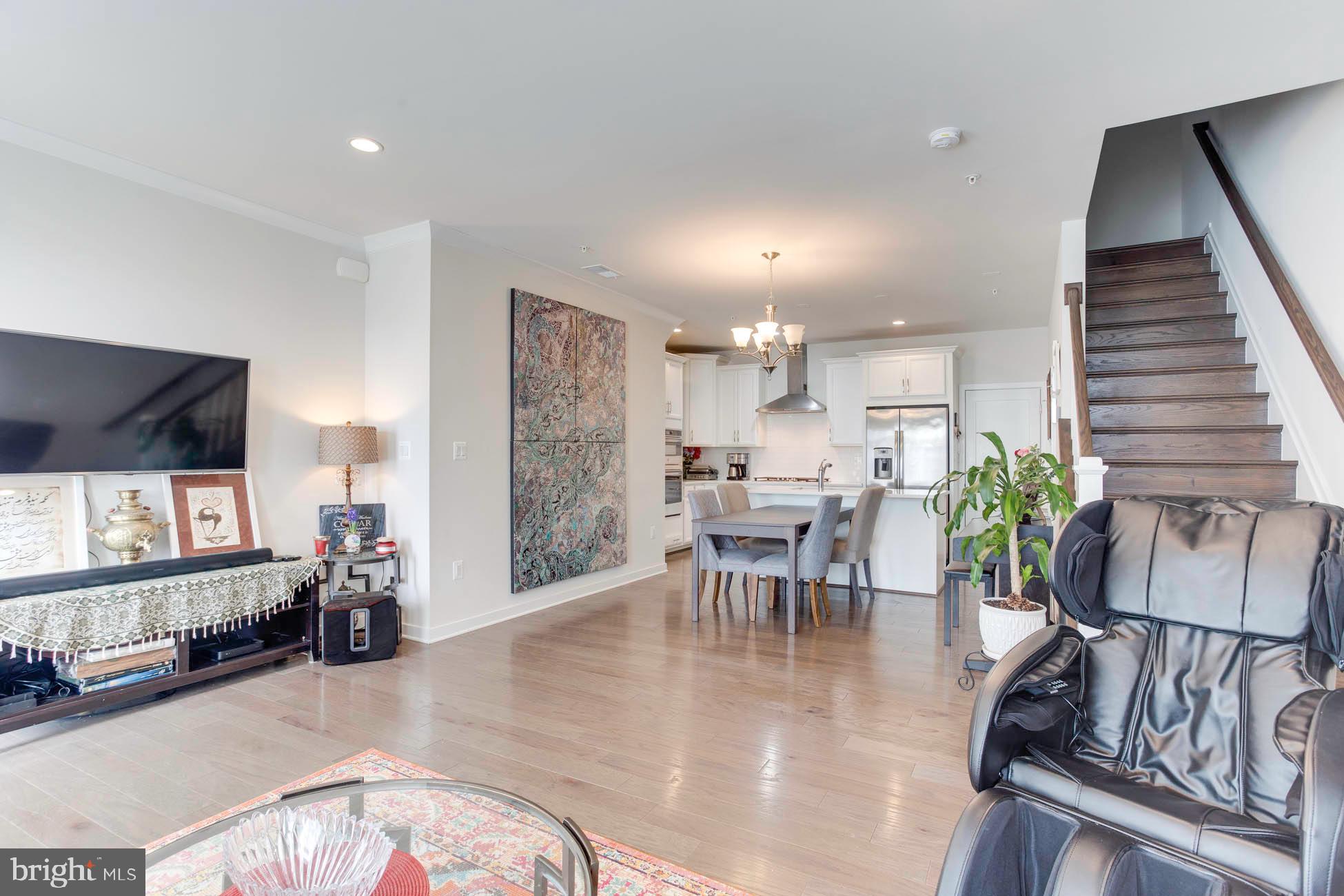 LOUDOUN VALLEY CARLISLE - Residential Lease