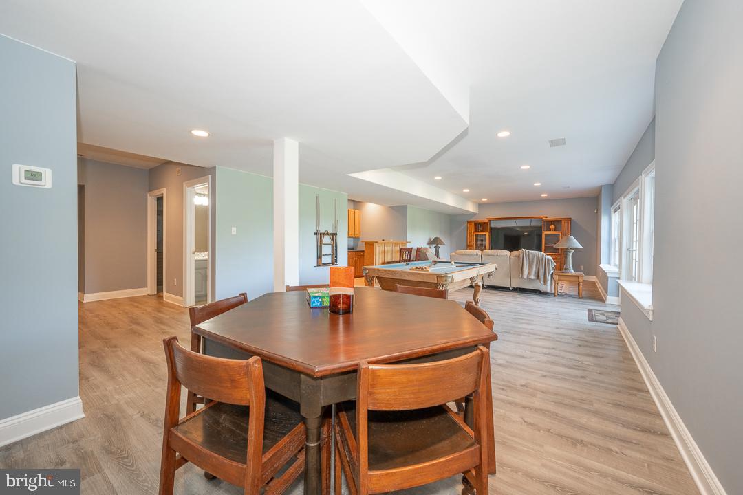 SPRING MEADOW FARM - Residential