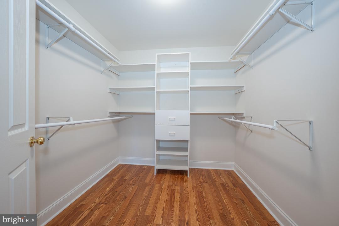 SPRING MEADOW FARM - Residential