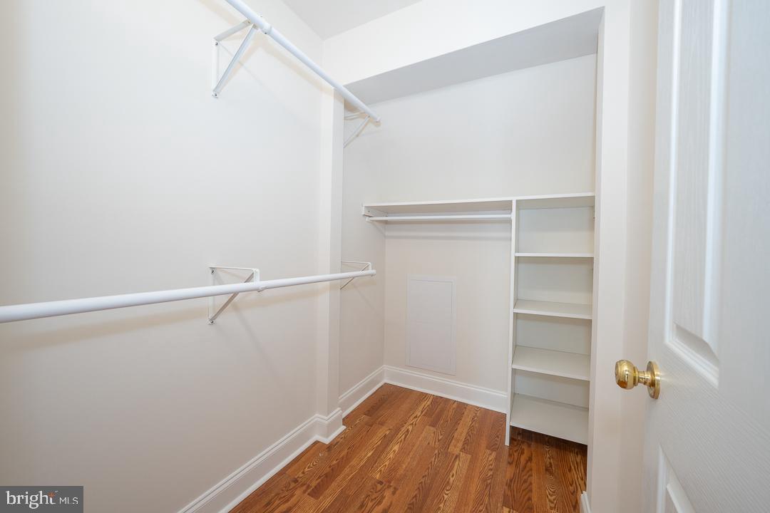 SPRING MEADOW FARM - Residential