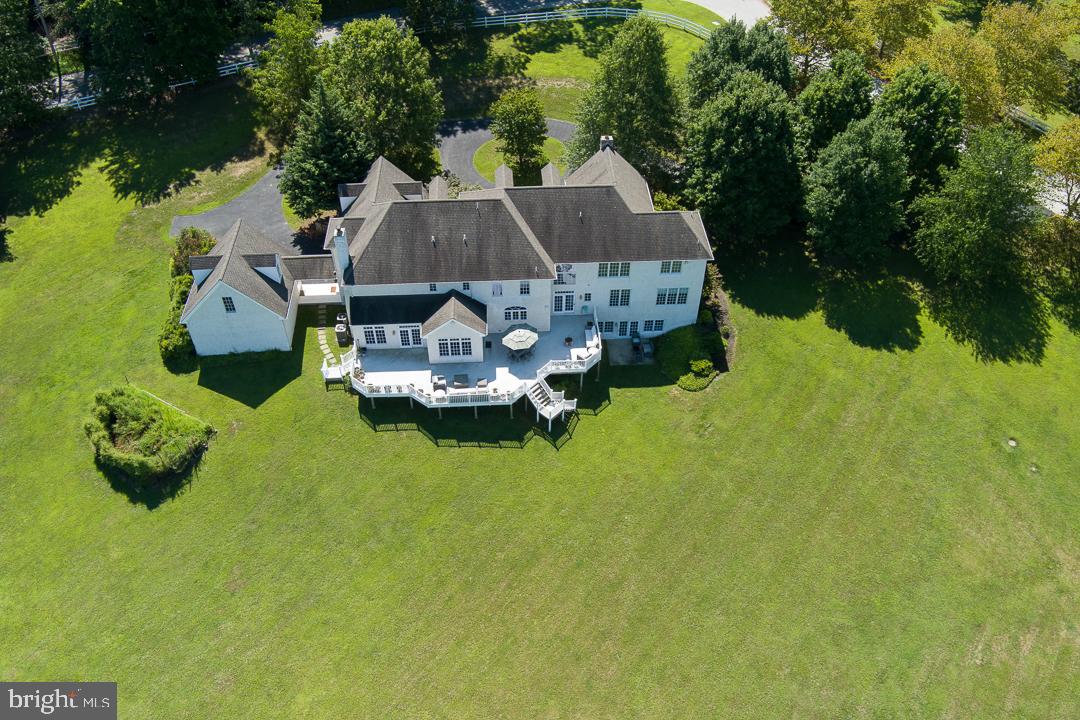 SPRING MEADOW FARM - Residential