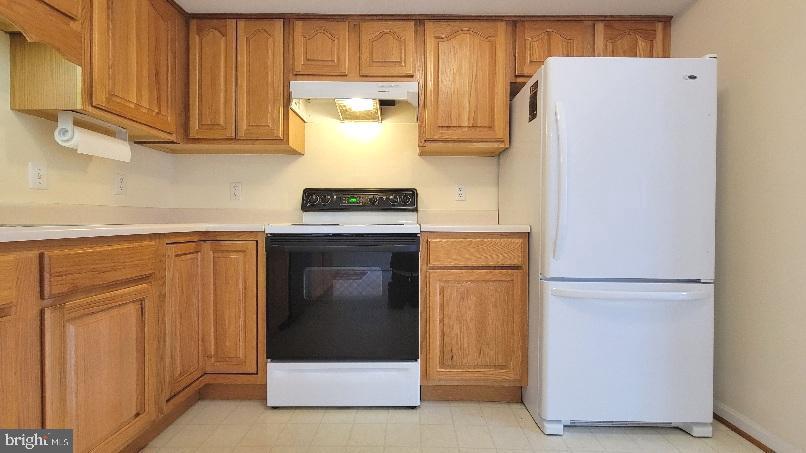 EAST RIDGE TOWNHOMES - Residential