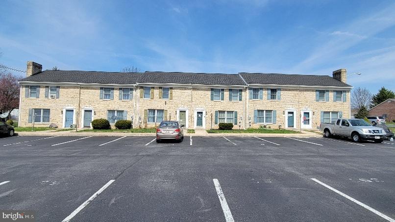 EAST RIDGE TOWNHOMES - Residential