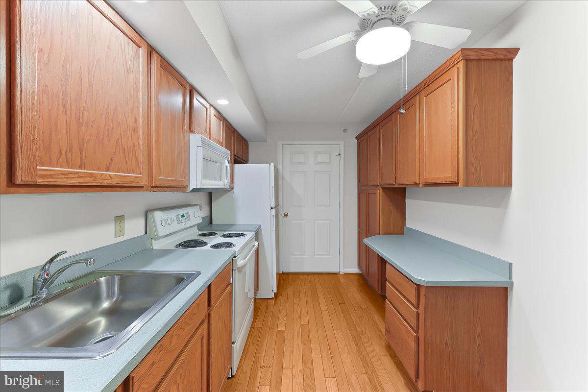 GREENS AT WESTOVER - Residential