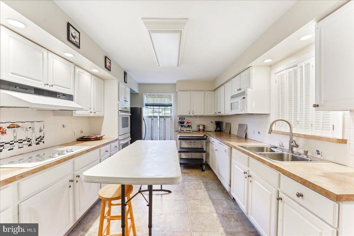 GREENS AT WESTOVER - Residential