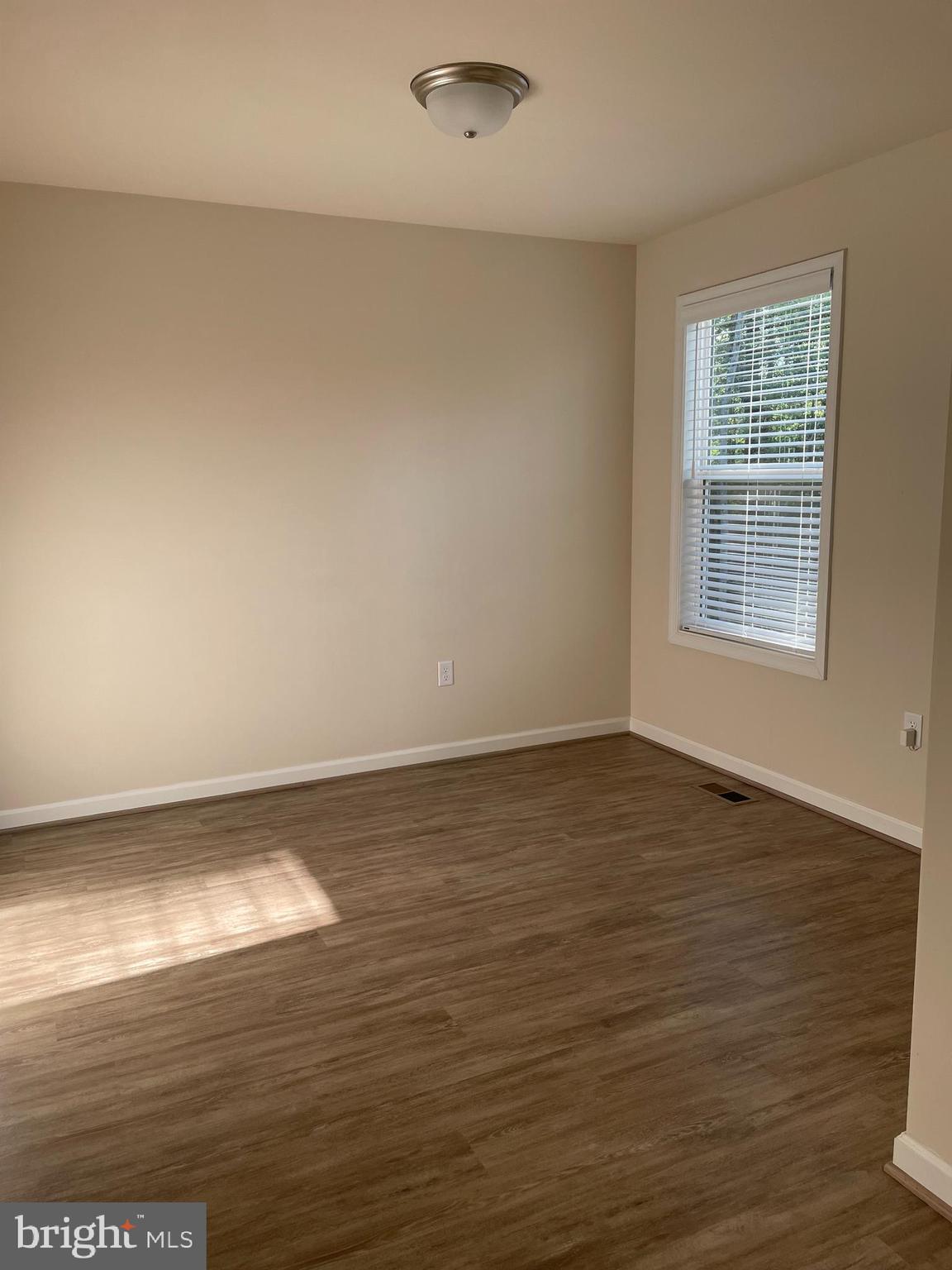 PLACID BAY - Residential Lease