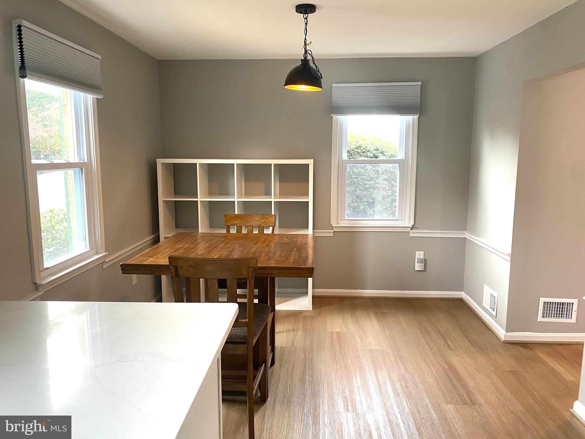 SHADY GROVE VILLAGE - Residential Lease