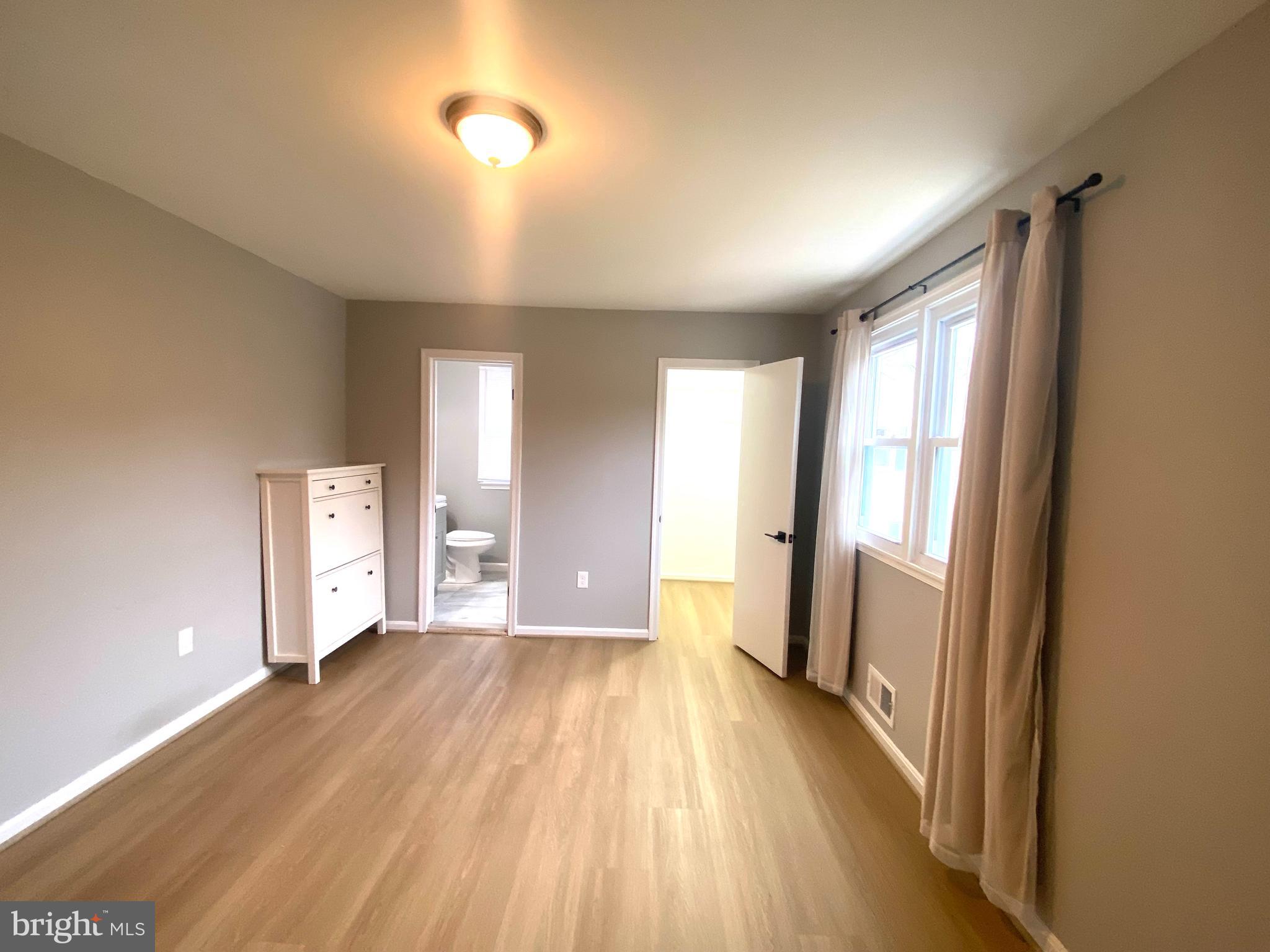 SHADY GROVE VILLAGE - Residential Lease