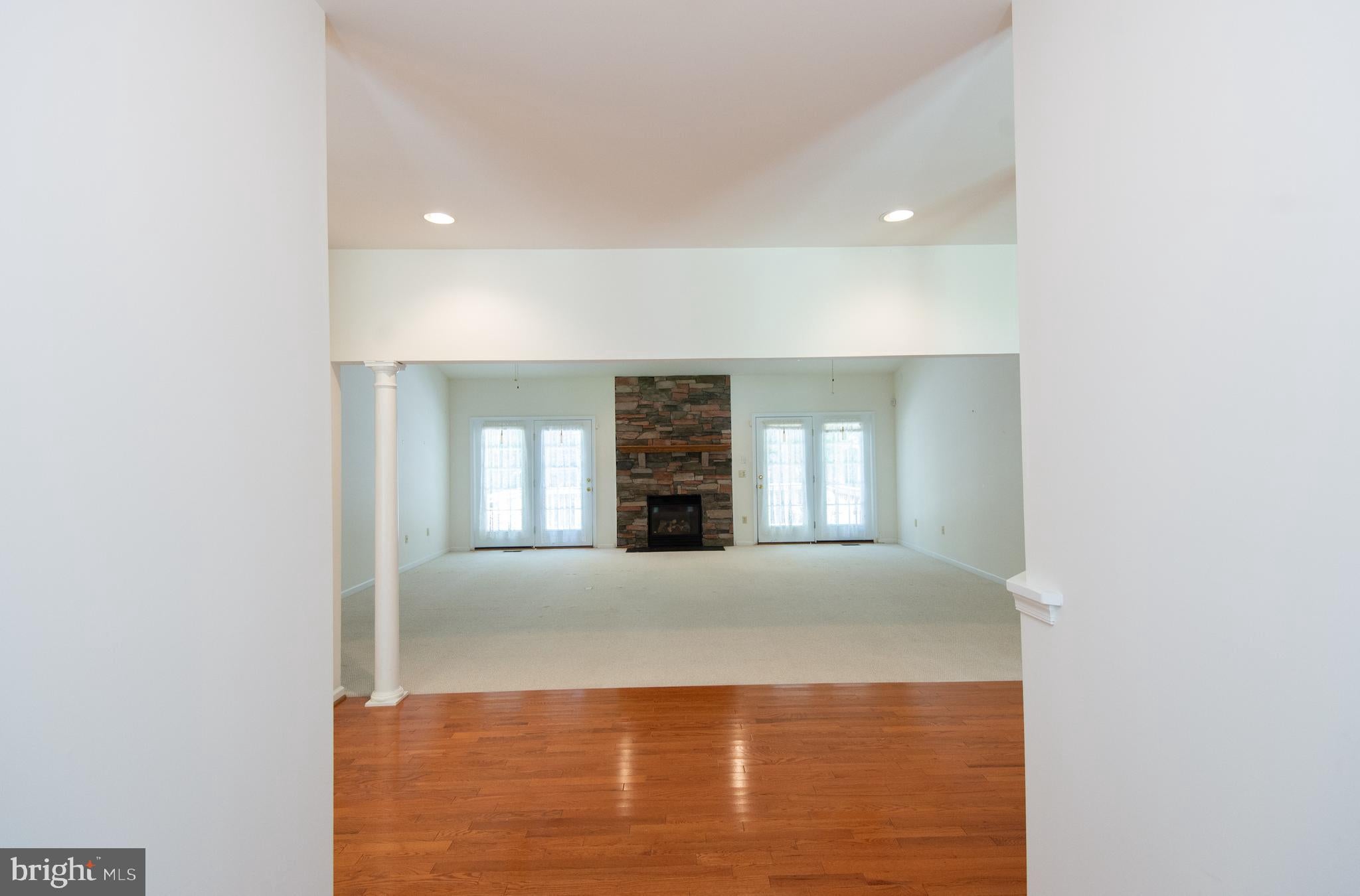 5605 BAYBERRY WAY