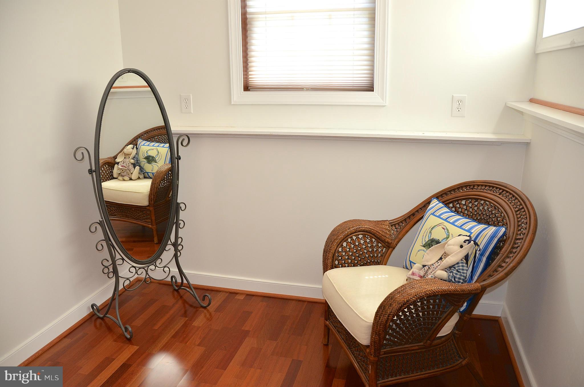 LOCH HAVEN BEACH - Residential