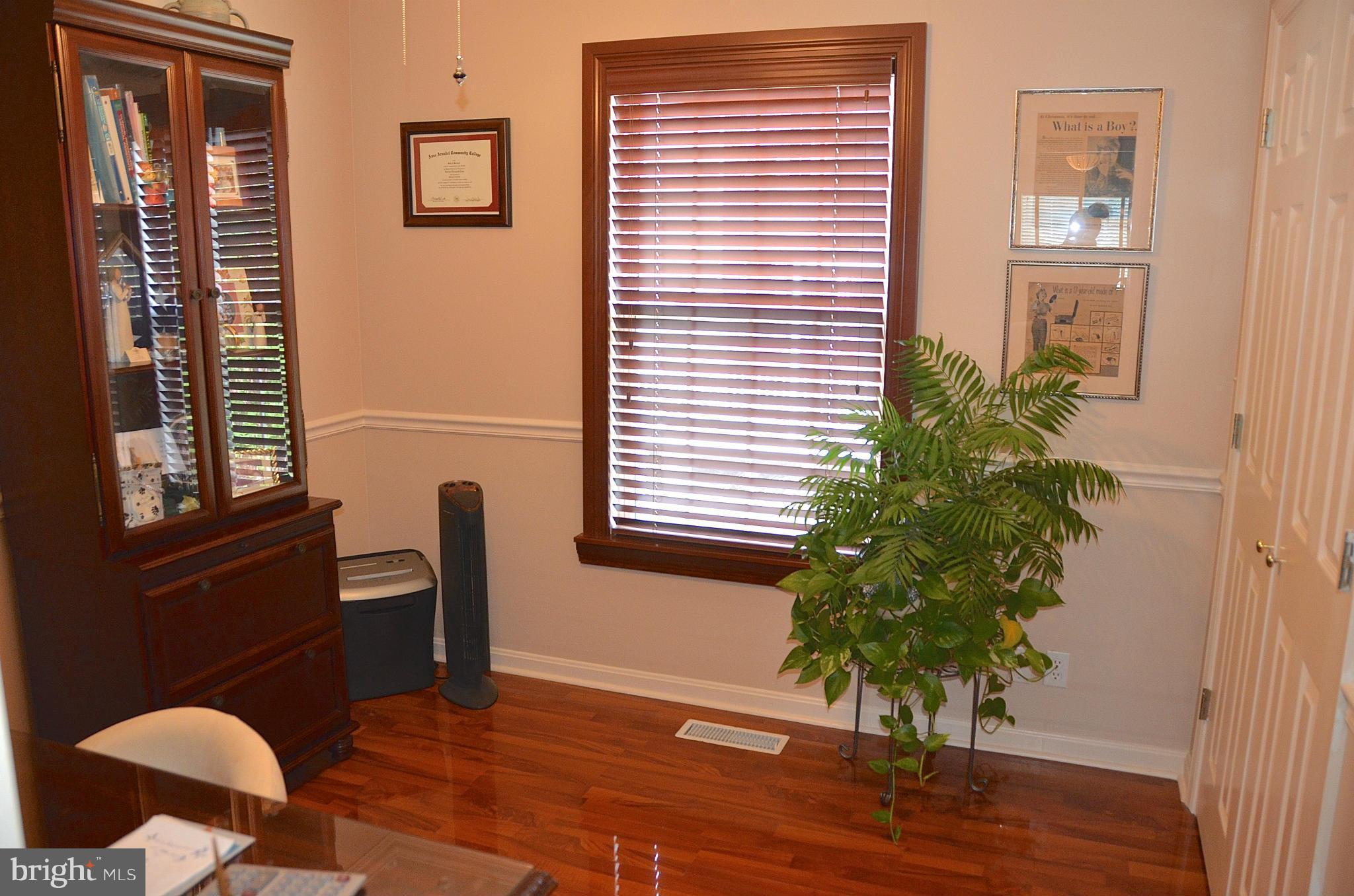 LOCH HAVEN BEACH - Residential