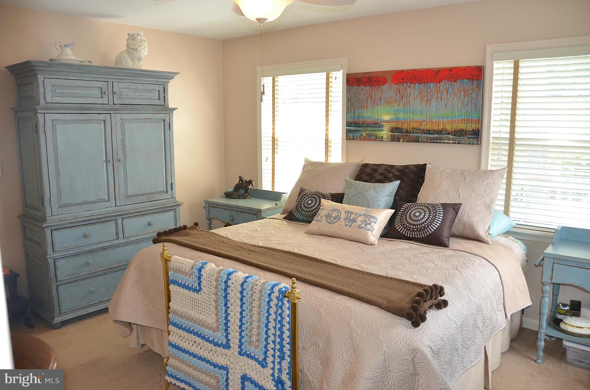 LOCH HAVEN BEACH - Residential