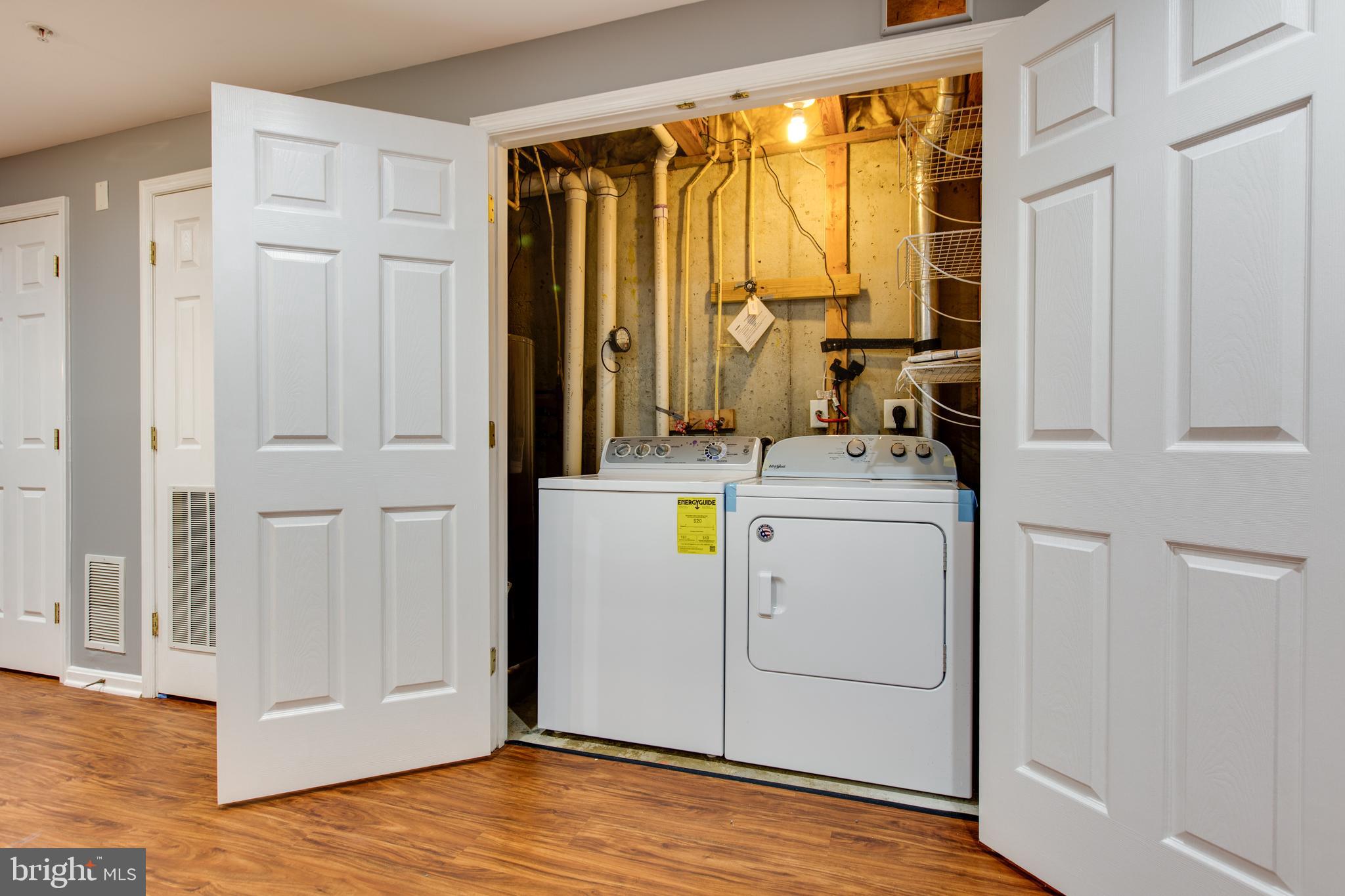 FIELDSTONE - Residential Lease