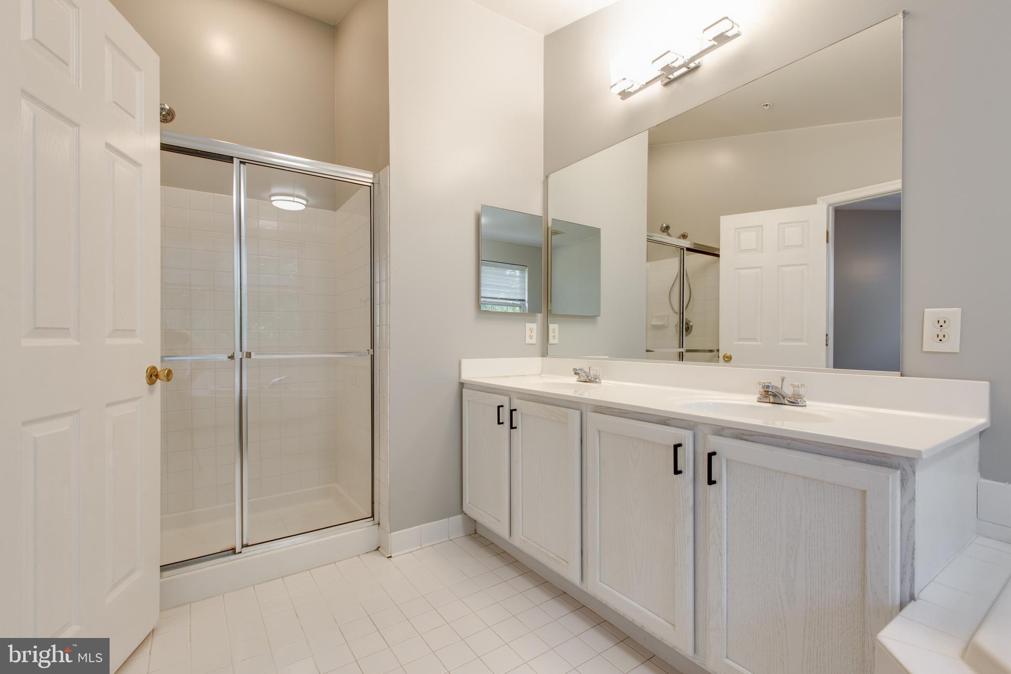 FIELDSTONE - Residential Lease