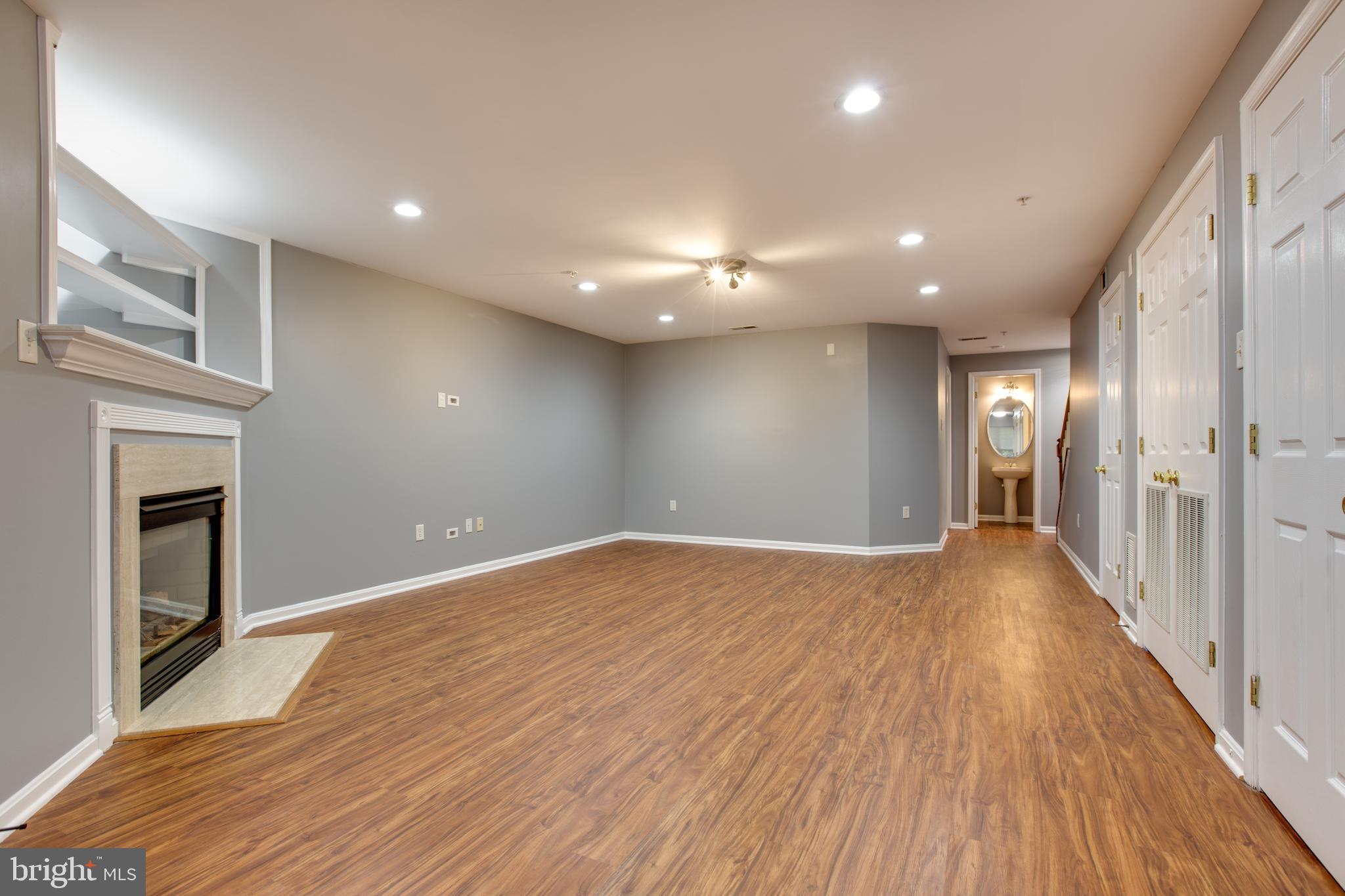 FIELDSTONE - Residential Lease