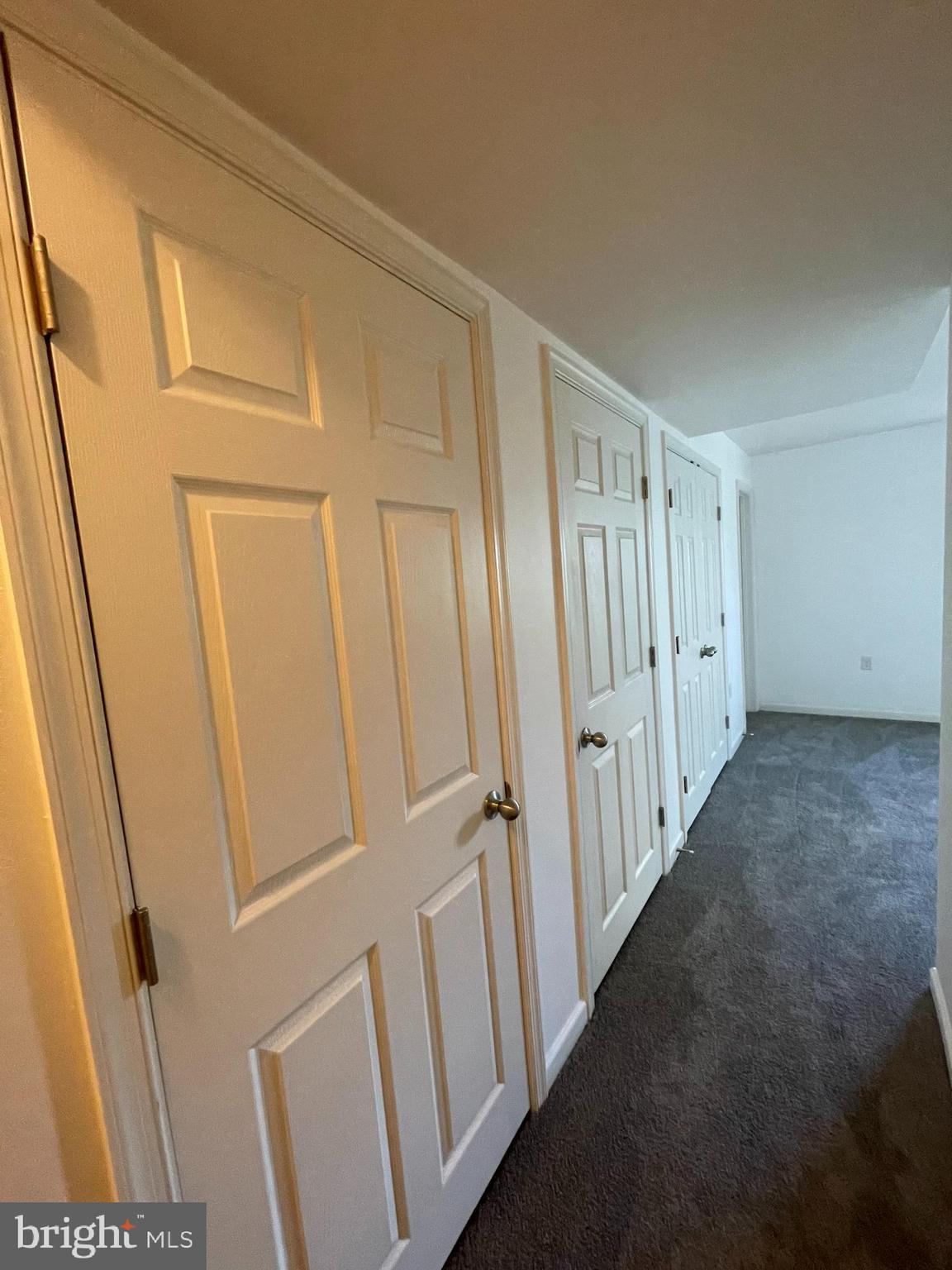 FAIRWAYS EAST - Residential Lease