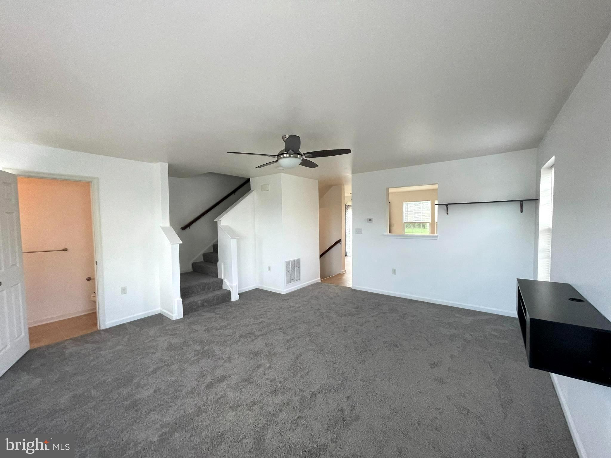 FAIRWAYS EAST - Residential Lease