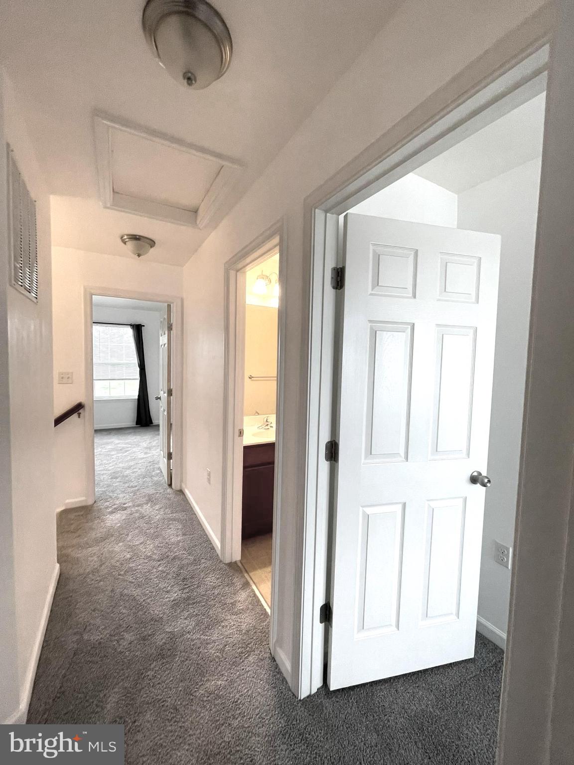 FAIRWAYS EAST - Residential Lease