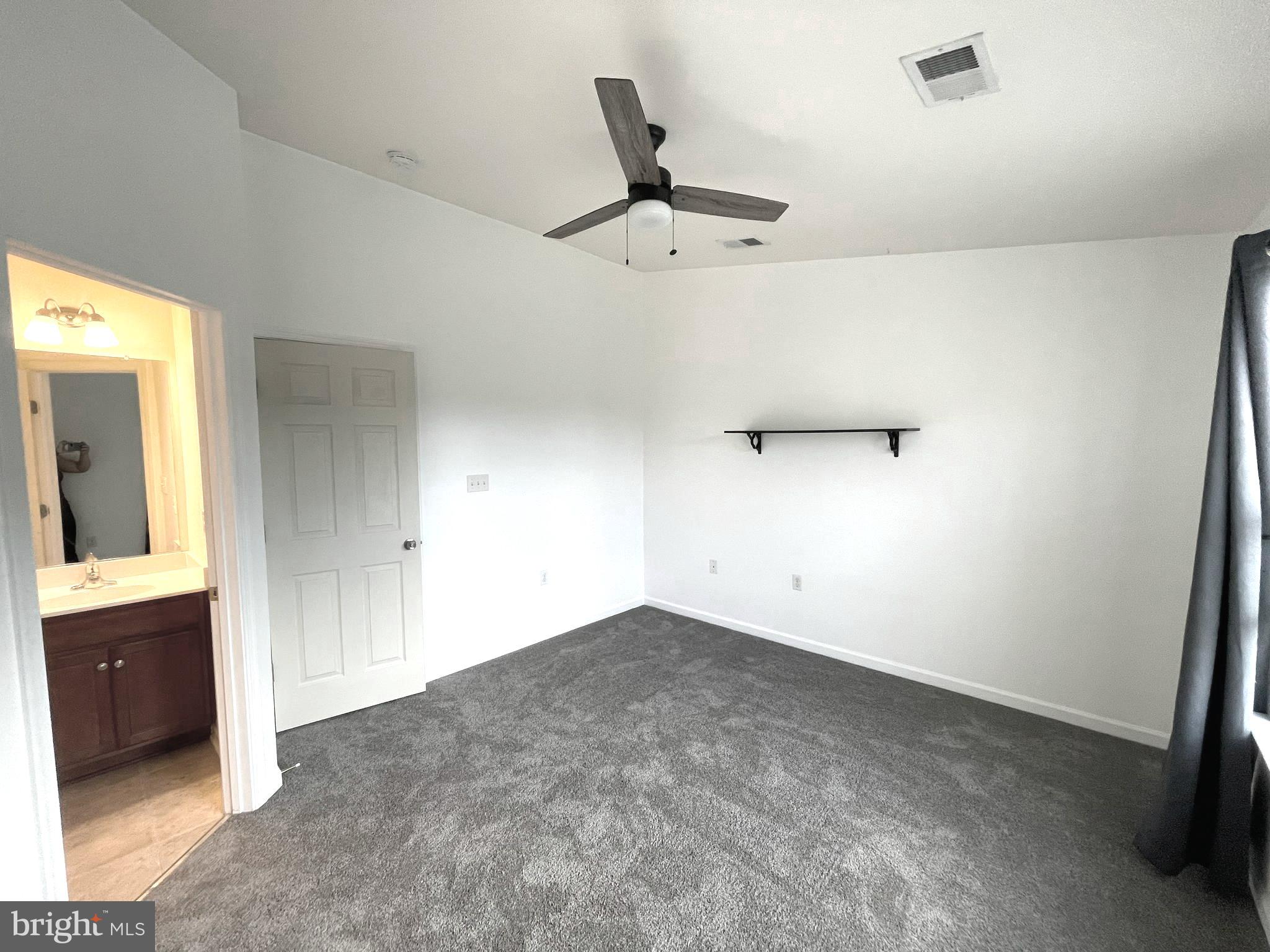 FAIRWAYS EAST - Residential Lease