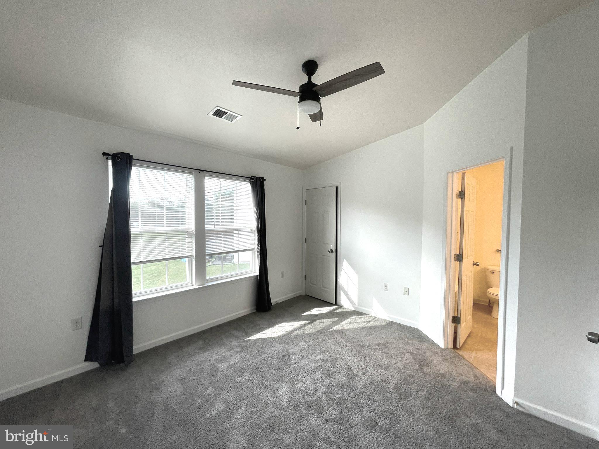 FAIRWAYS EAST - Residential Lease