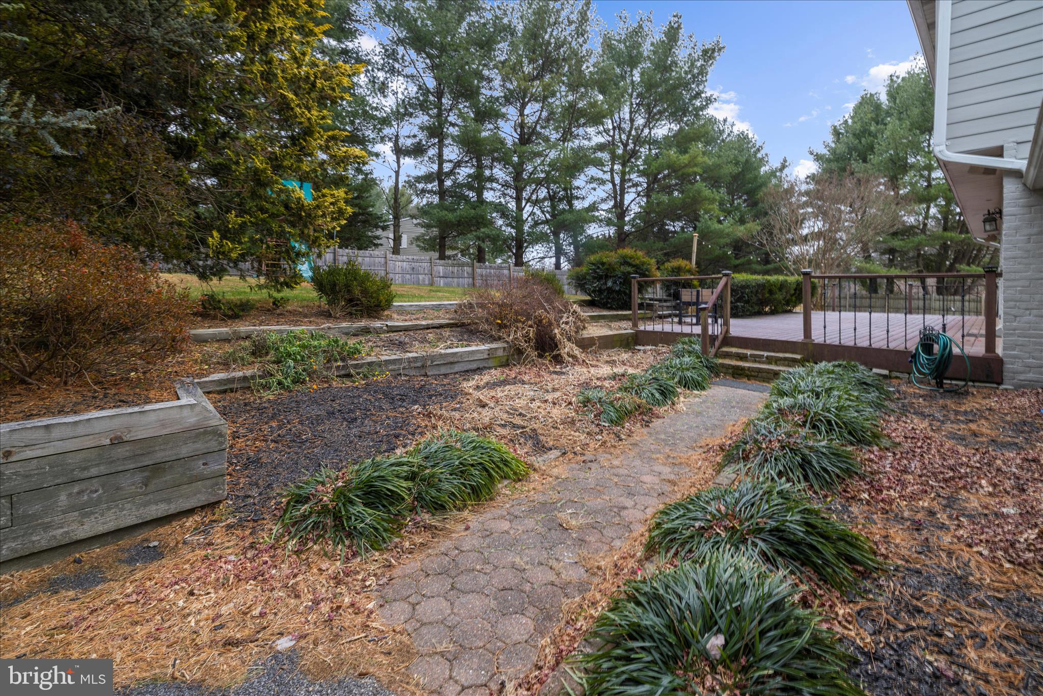 ASCOT ESTATES - Residential