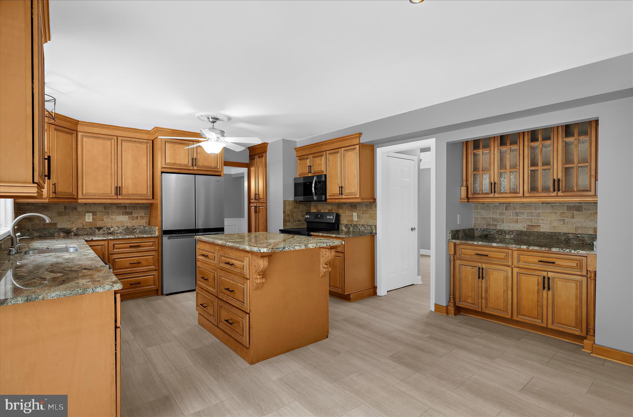 ASCOT ESTATES - Residential