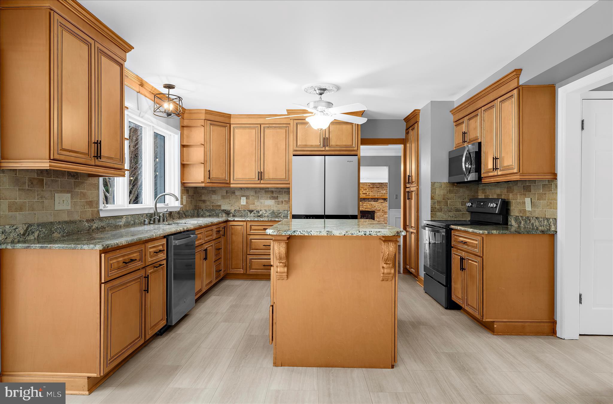 ASCOT ESTATES - Residential