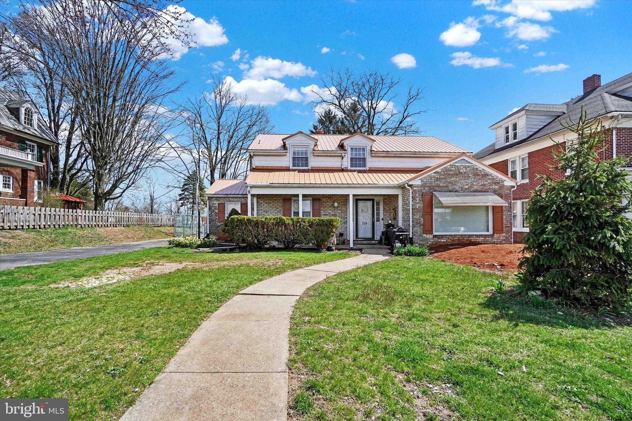 RED LION BORO - Residential