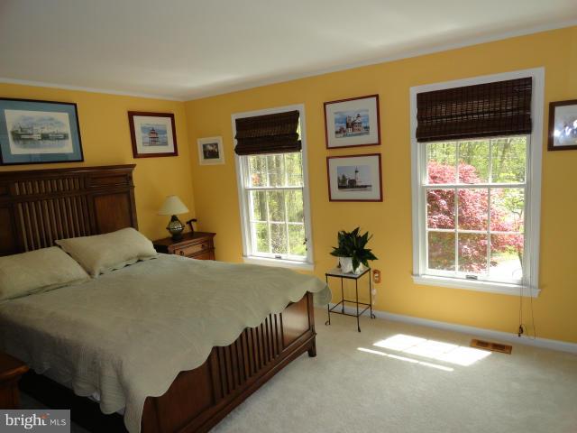 LONG BEACH - Residential