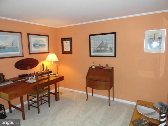 LONG BEACH - Residential