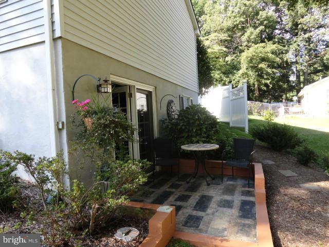 LONG BEACH - Residential