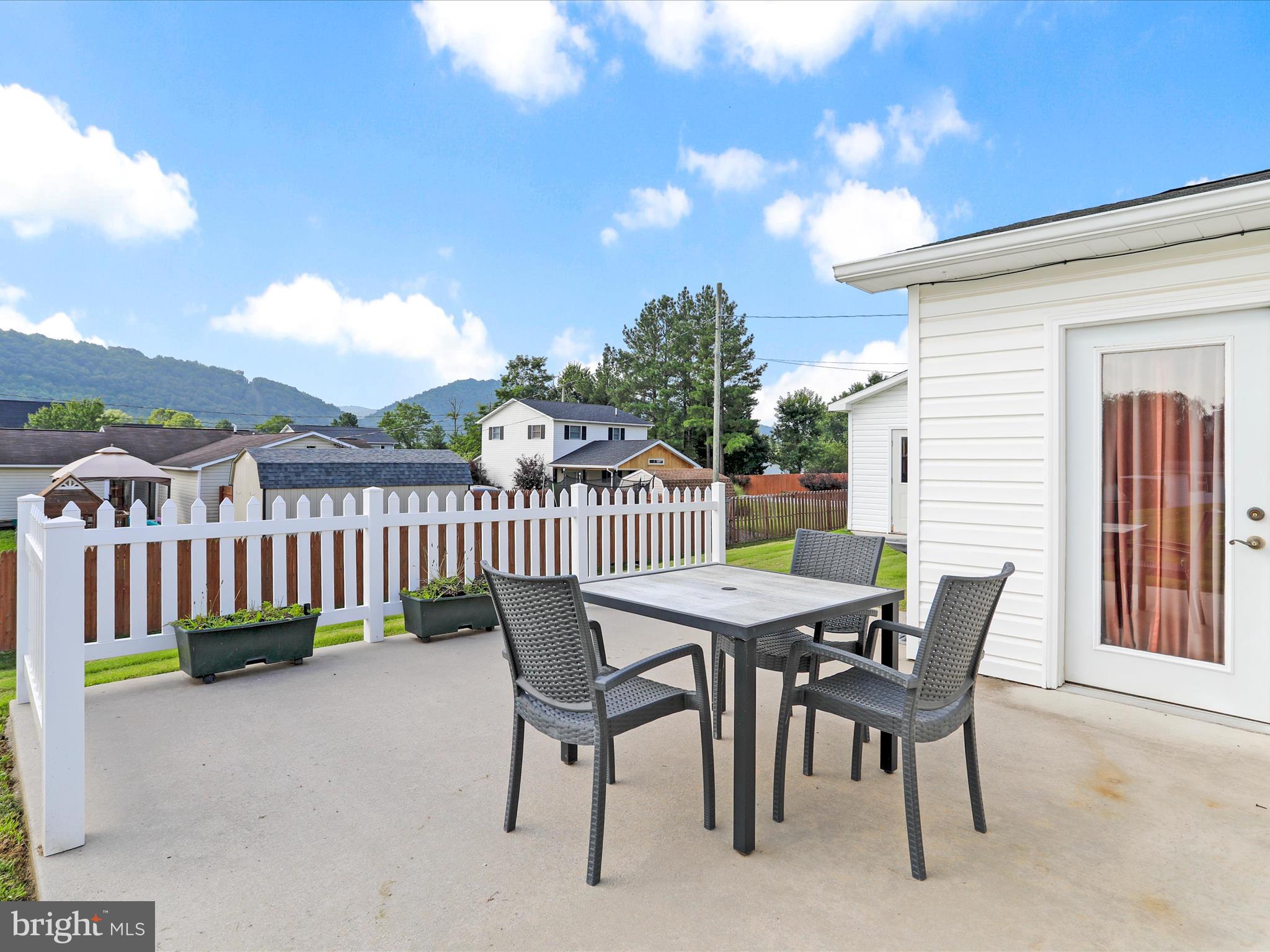 QUAIL VALLEY - Residential