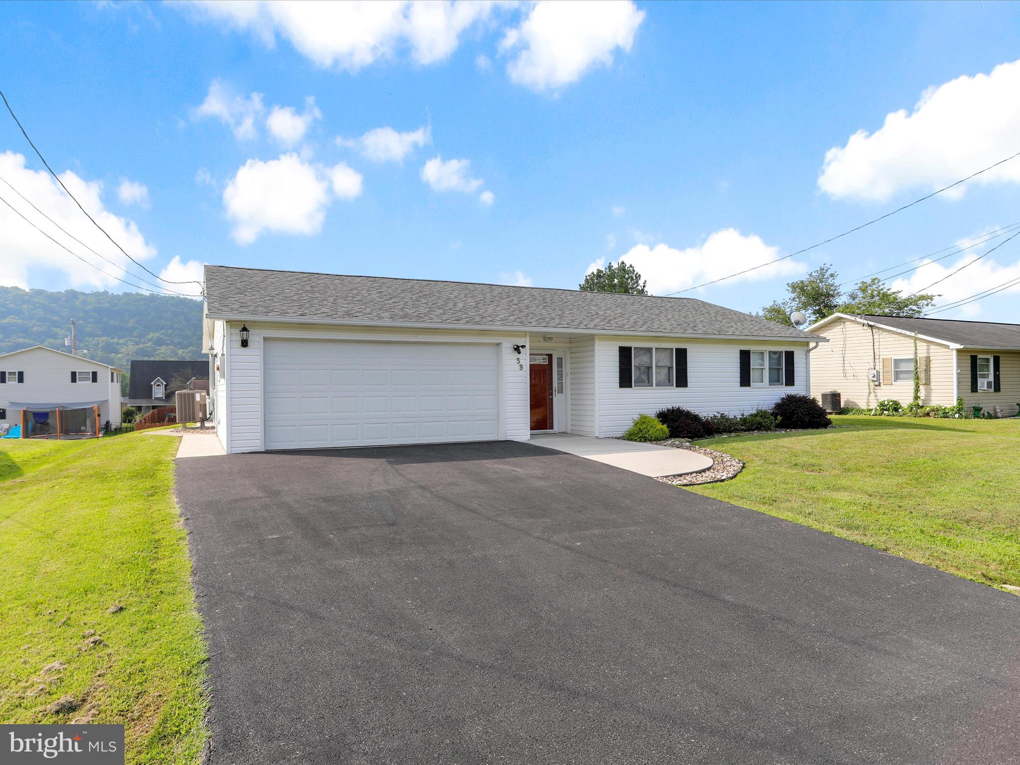 QUAIL VALLEY - Residential