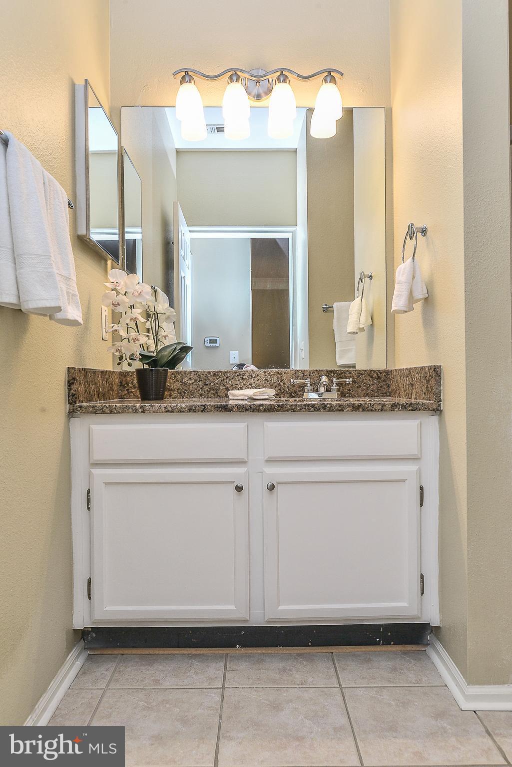 GATES OF MCLEAN - Residential