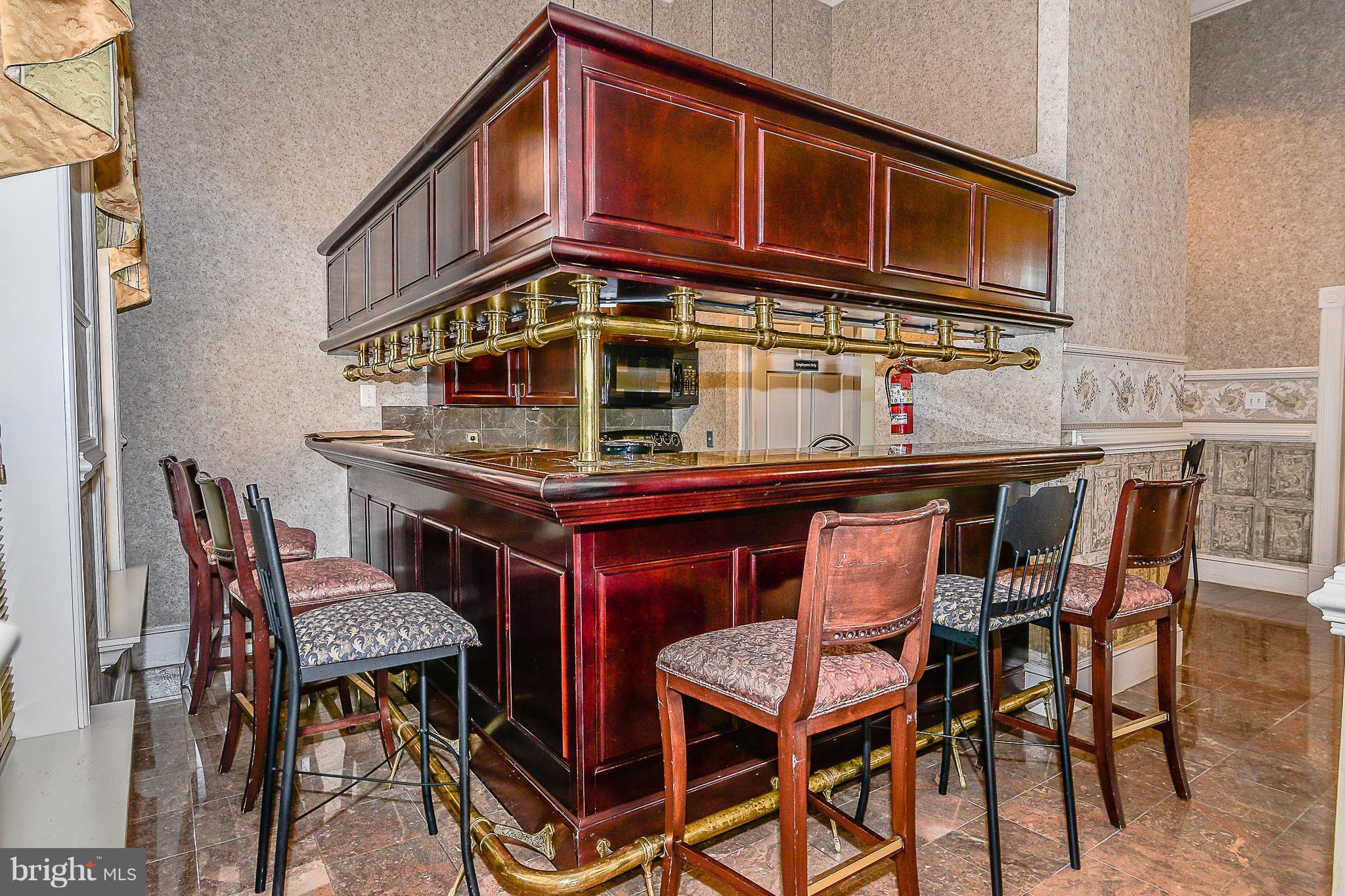 GATES OF MCLEAN - Residential