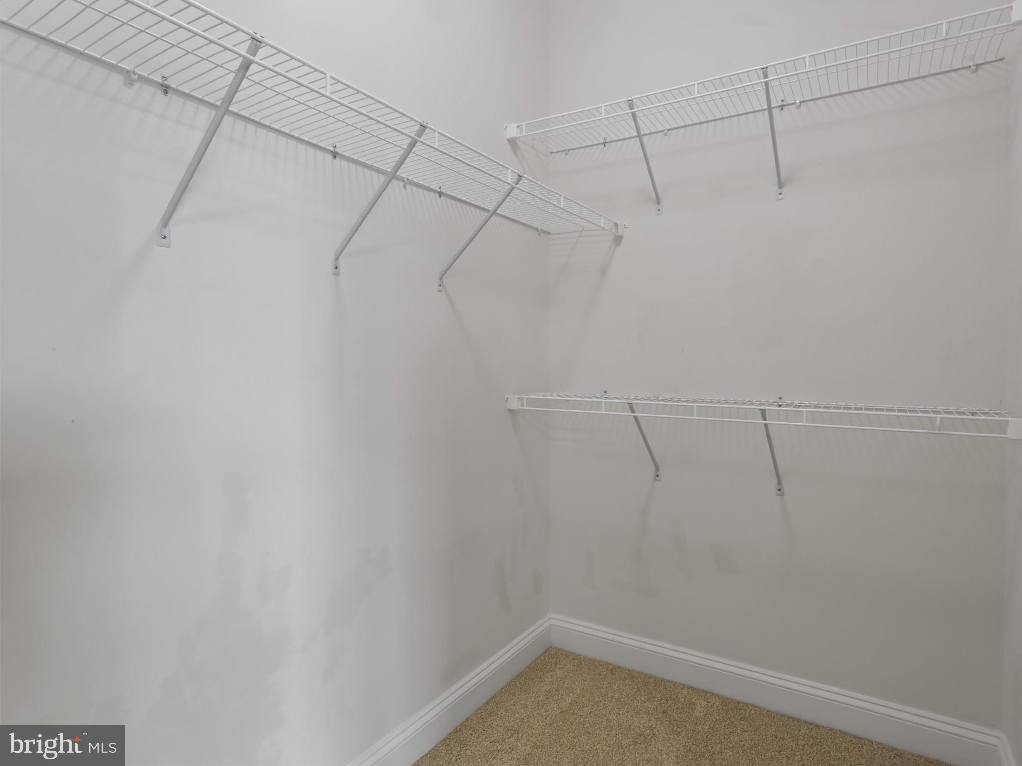 HOWARD SQUARE - Residential